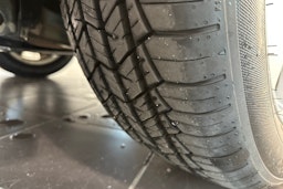 Harmaa Subaru Outback 2013 kuva 25.