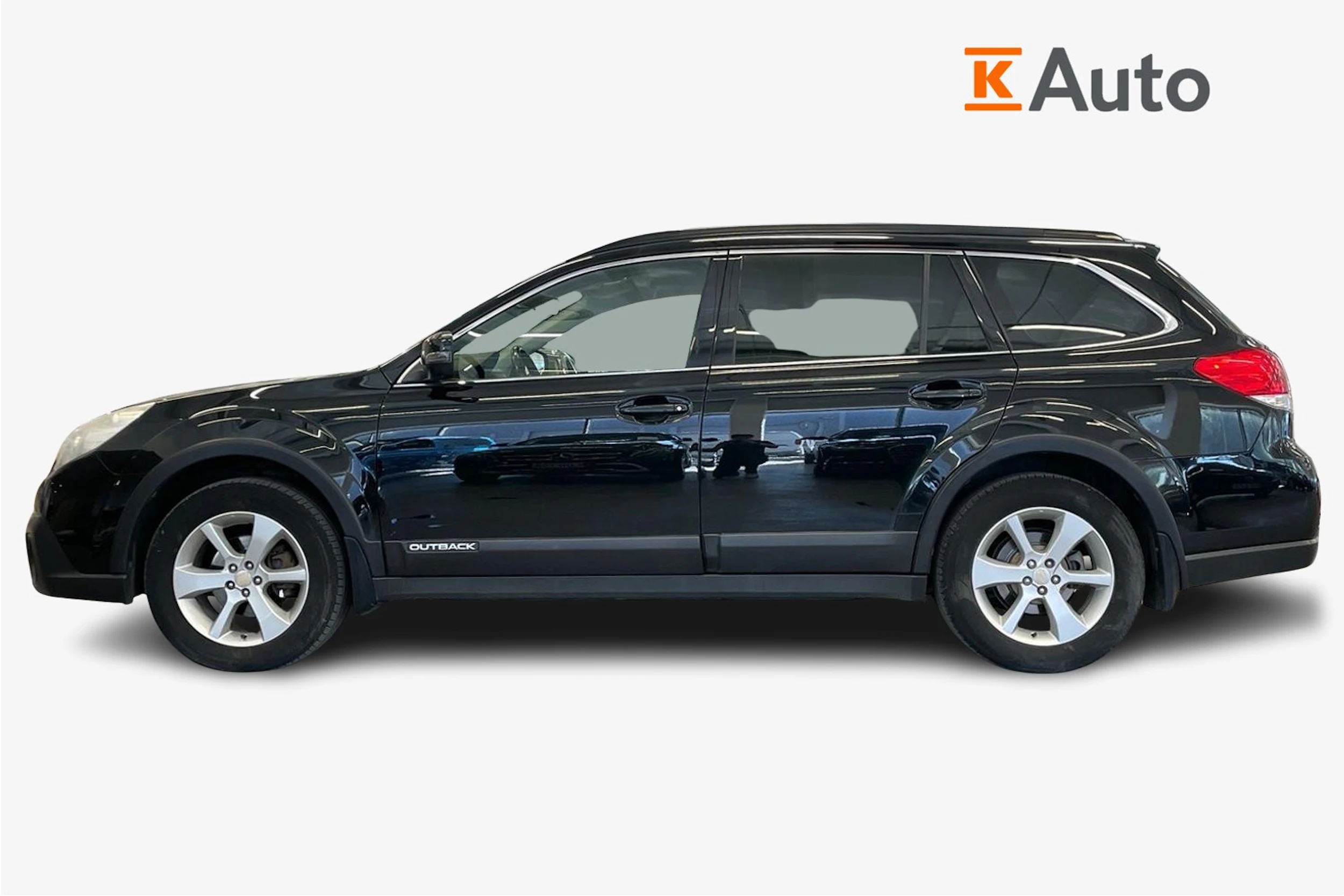 musta Subaru Outback 2014 kuva 5.