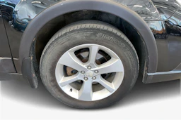 musta Subaru Outback 2014 kuva 9.