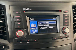 musta Subaru Outback 2014 kuva 15.