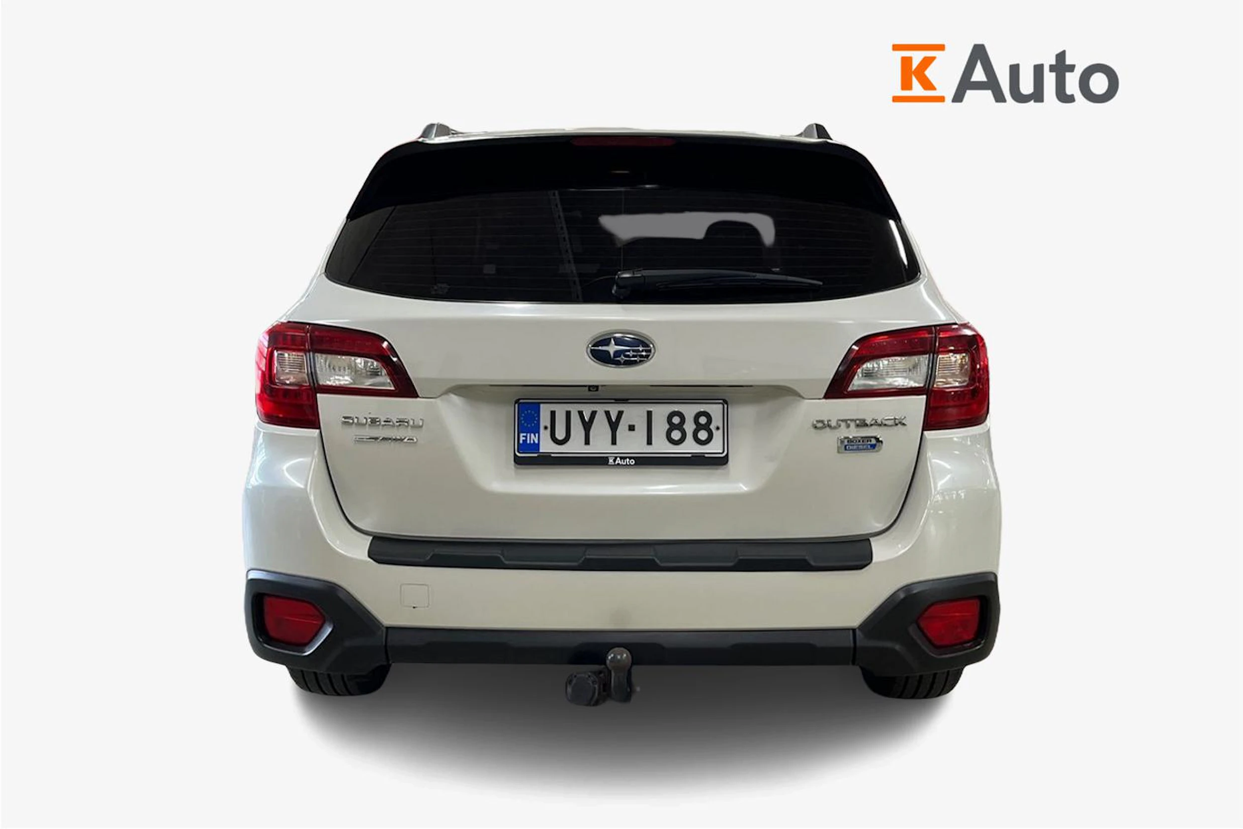 Valkoinen Subaru Outback 2015 kuva 4.