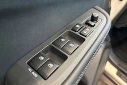 valkoinen Subaru Outback 2016 kuva 20.