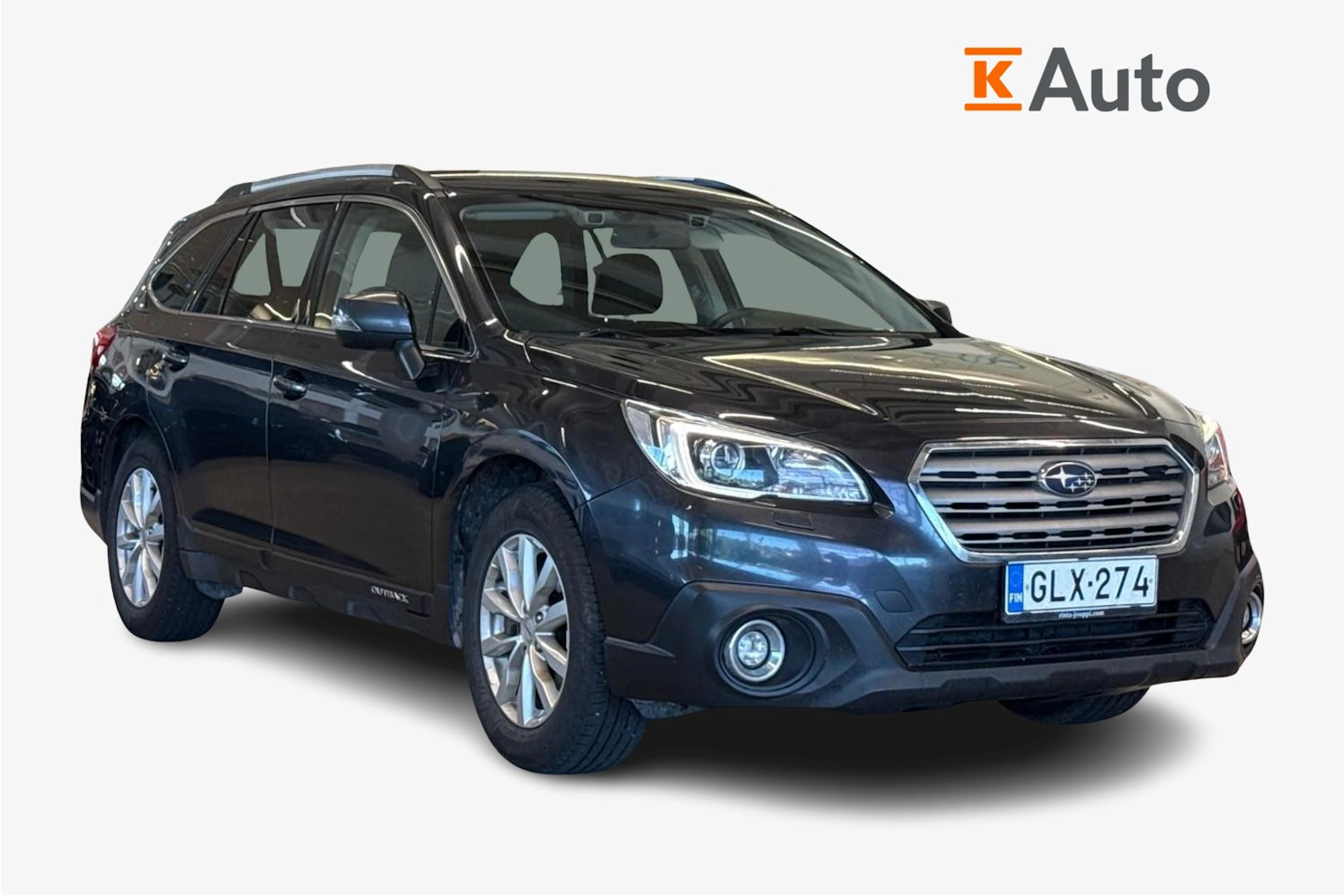 Harmaa Subaru Outback 2016 kuva 1.
