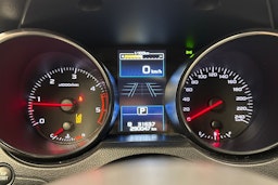 sininen Subaru Outback 2016 kuva 15.