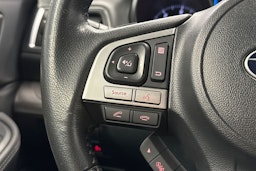 sininen Subaru Outback 2016 kuva 16.