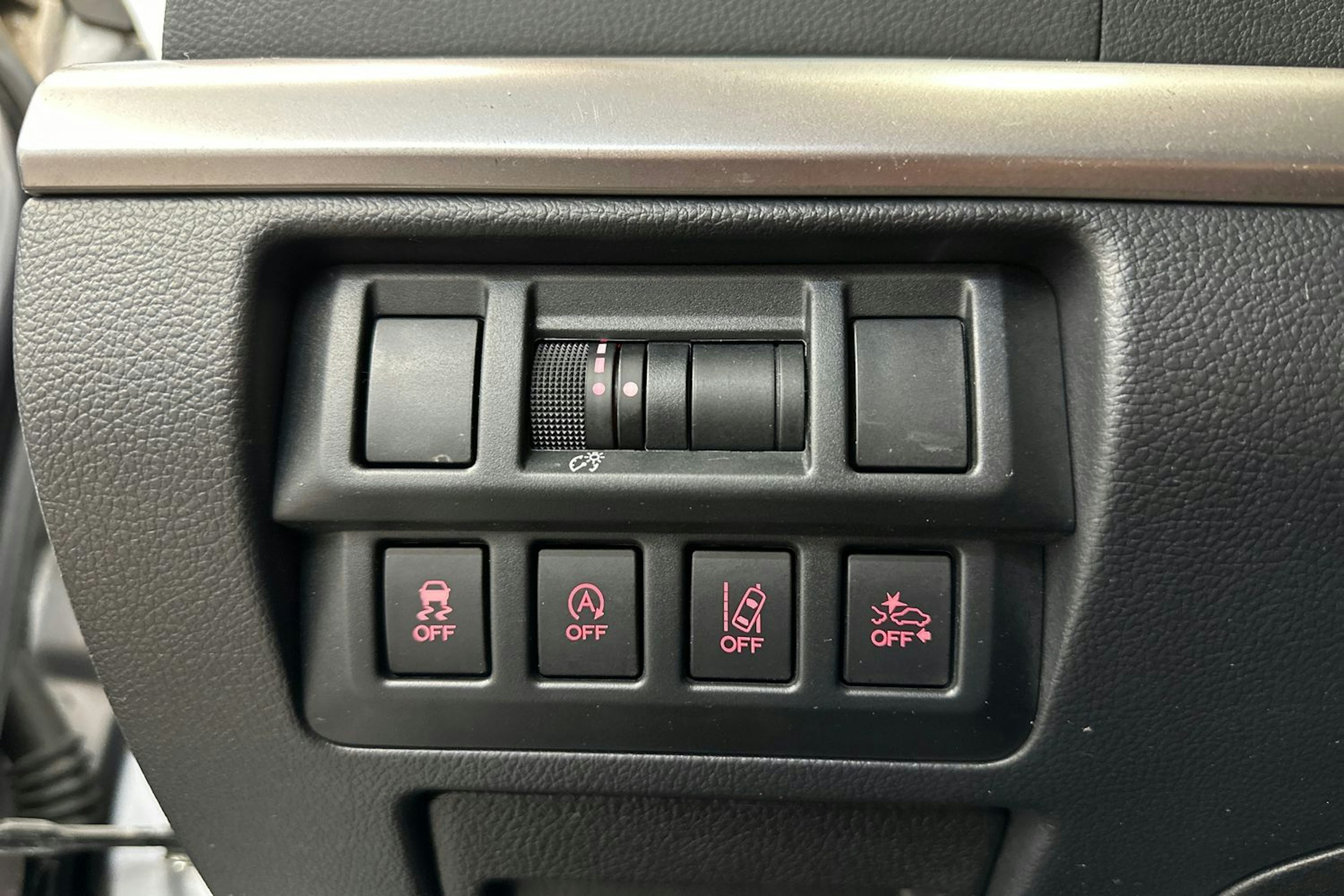 hopea Subaru Outback 2016 kuva 19.