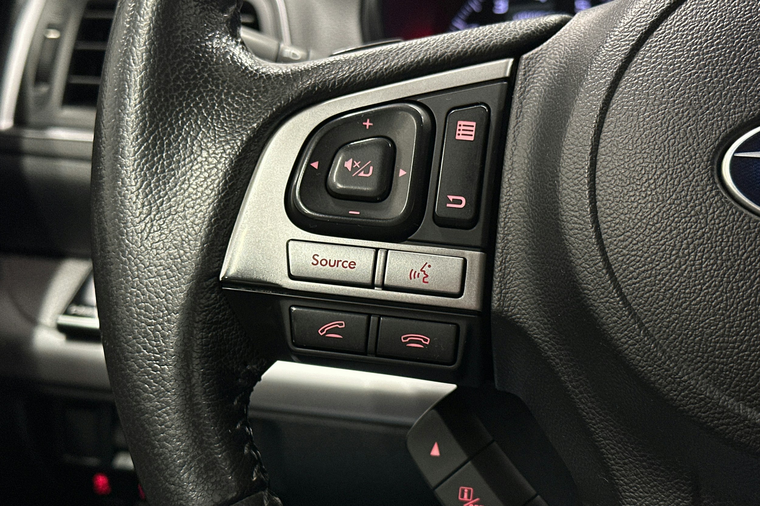 hopea Subaru Outback 2016 kuva 19.