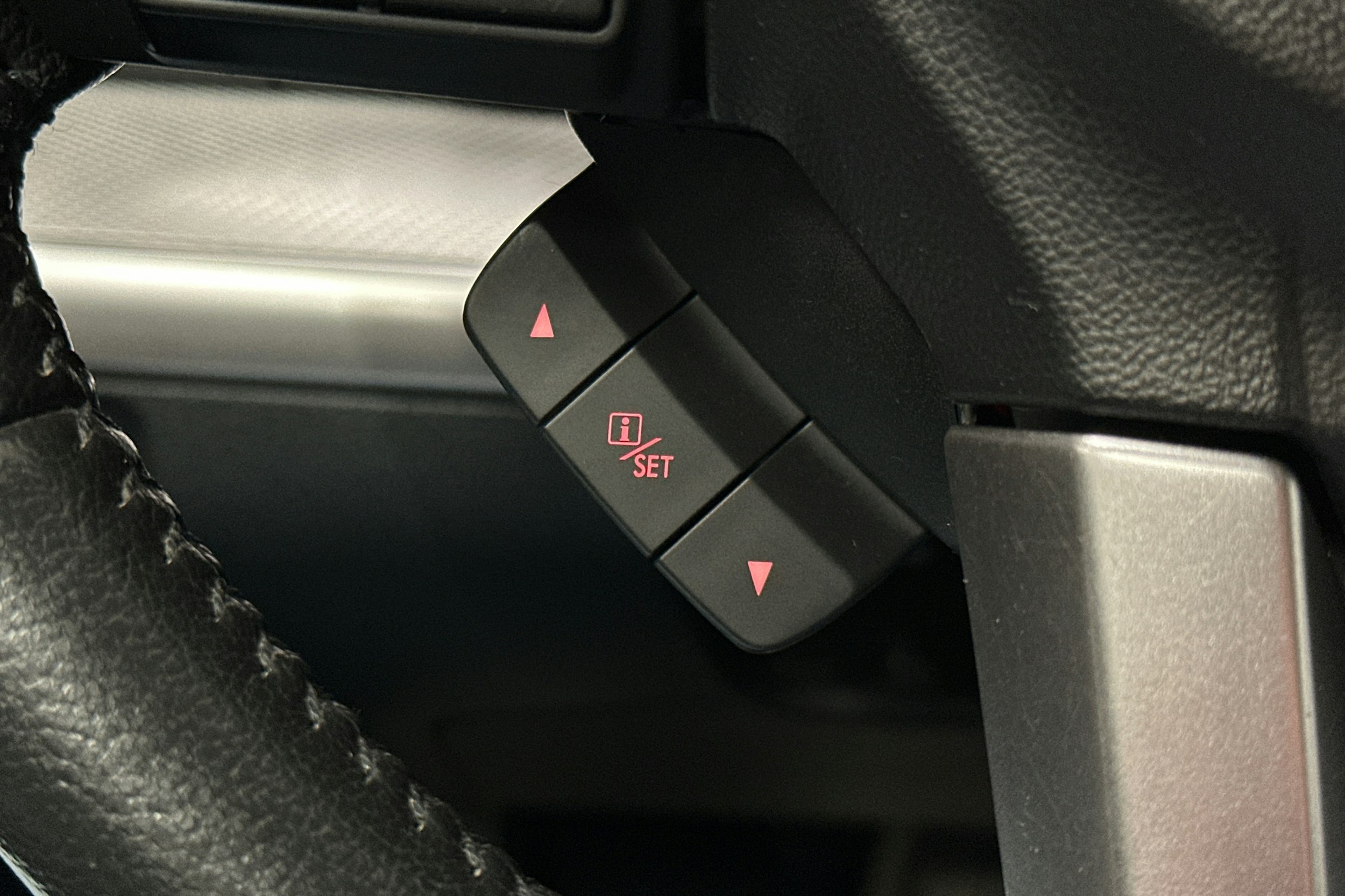 hopea Subaru Outback 2016 kuva 21.