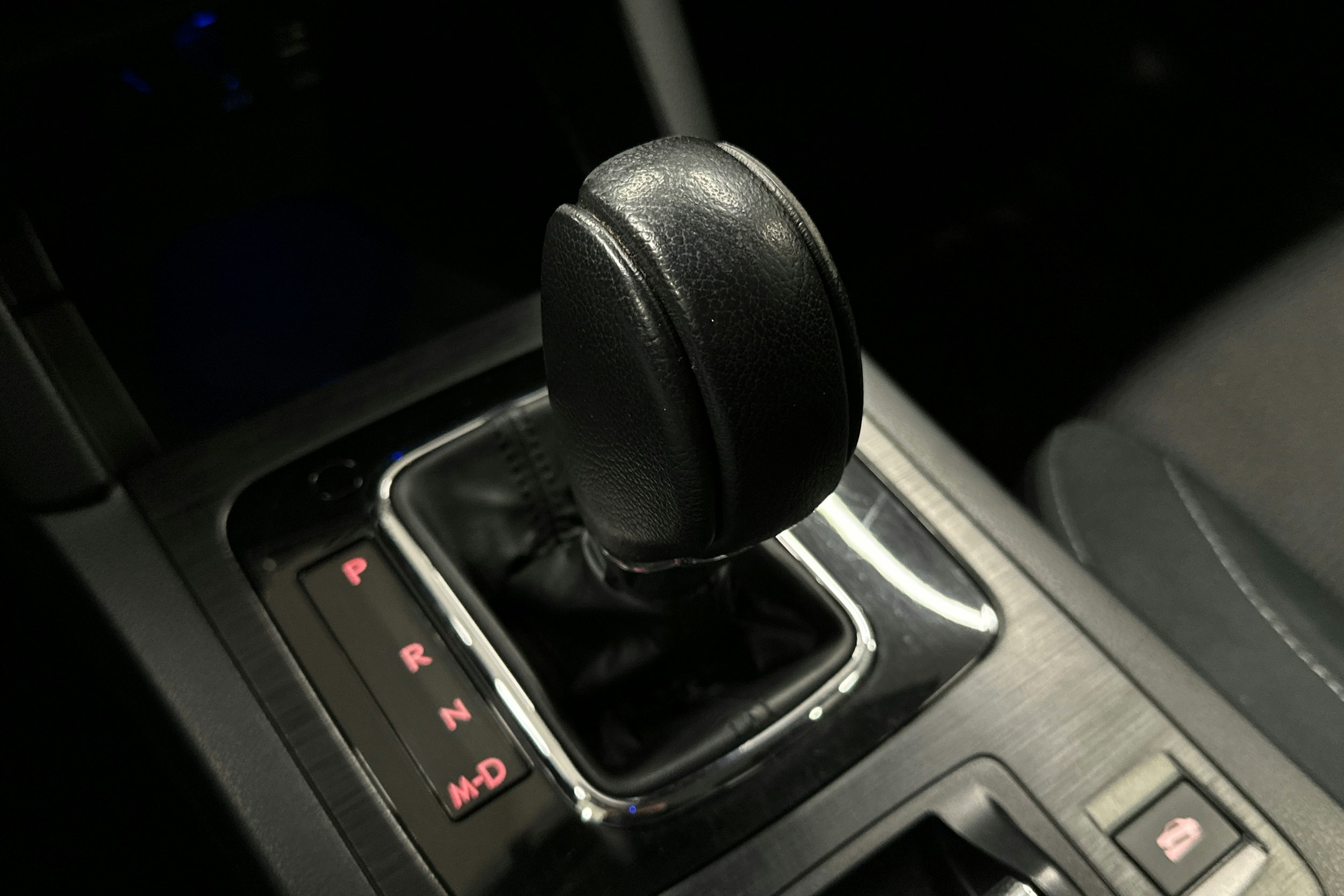 hopea Subaru Outback 2016 kuva 27.