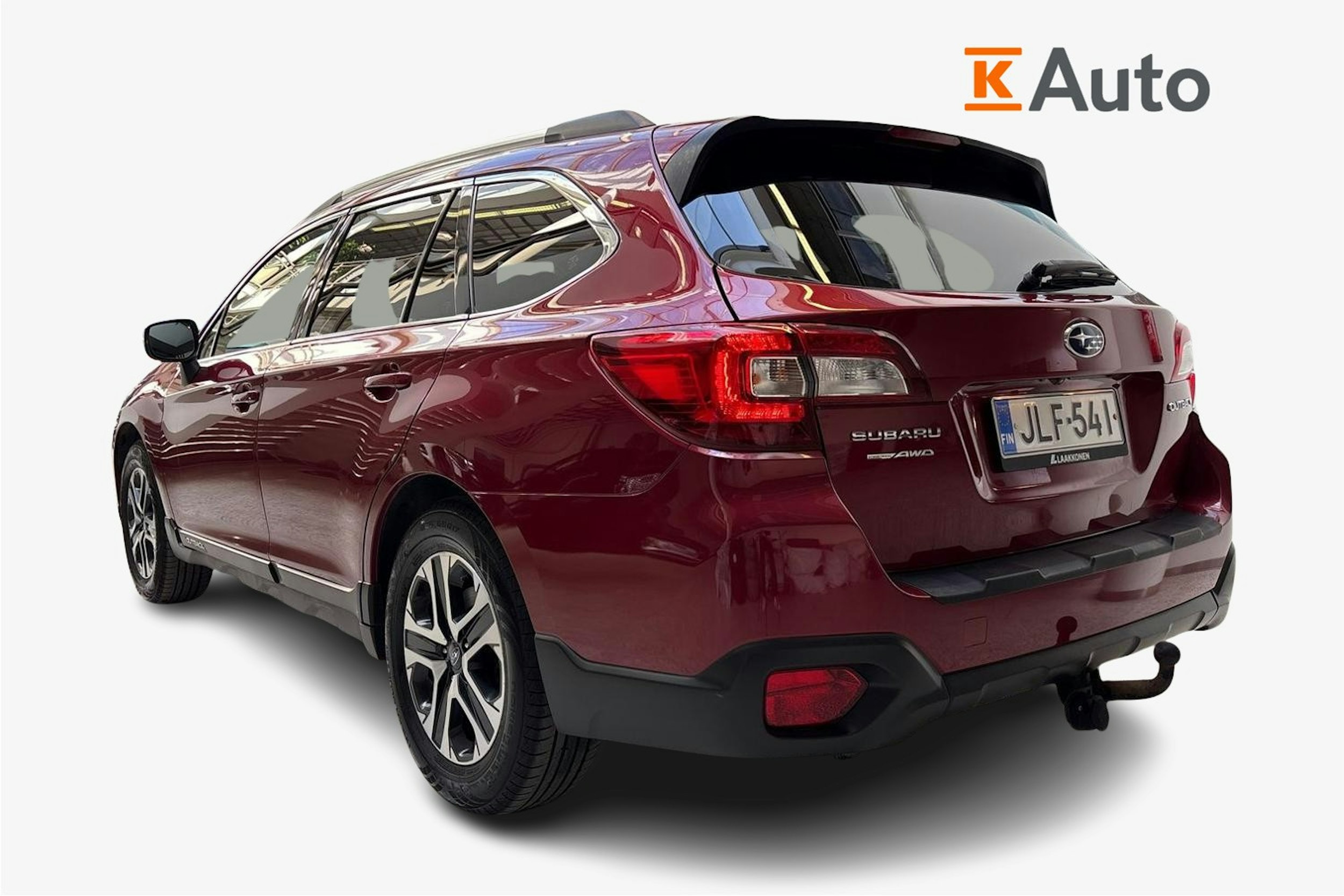 Punainen Subaru Outback 2018 kuva 2.