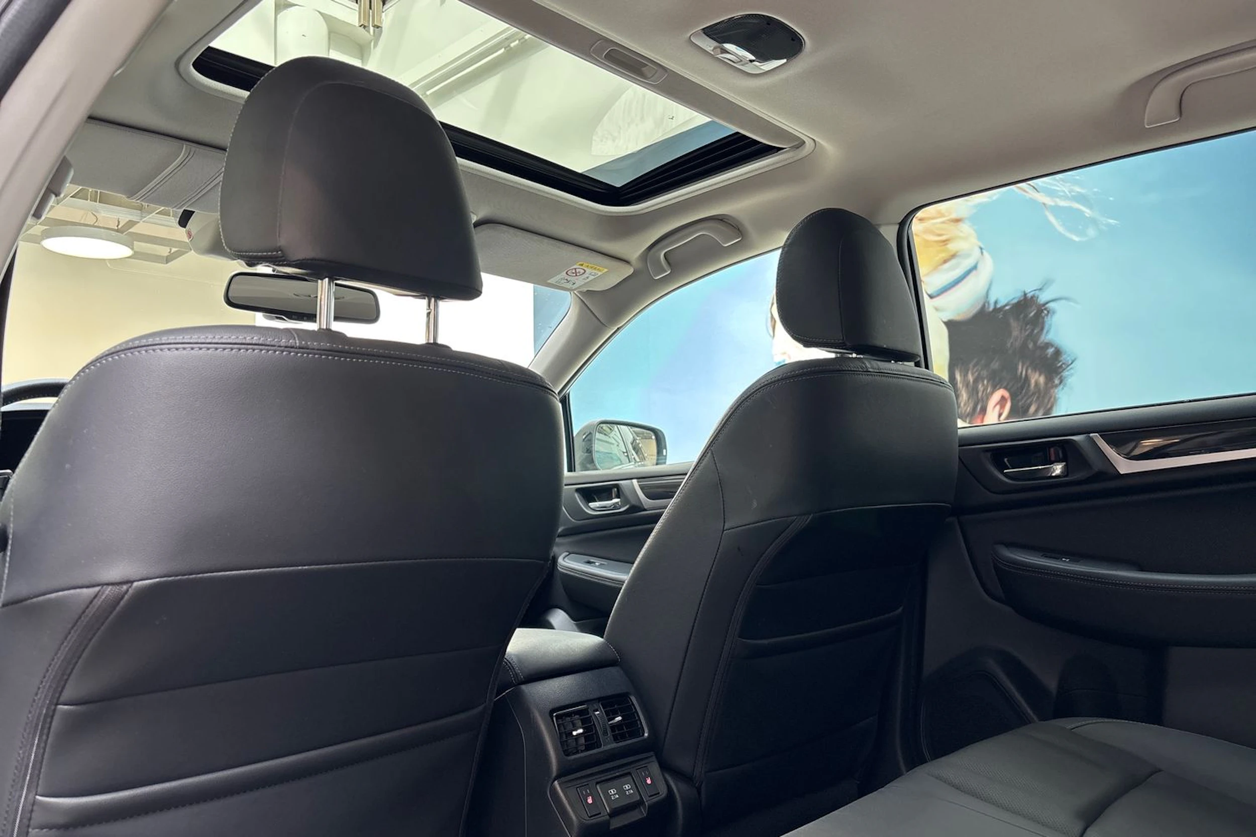 hopea Subaru Outback 2019 kuva 14.