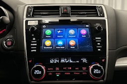 valkoinen Subaru Outback 2020 kuva 25.