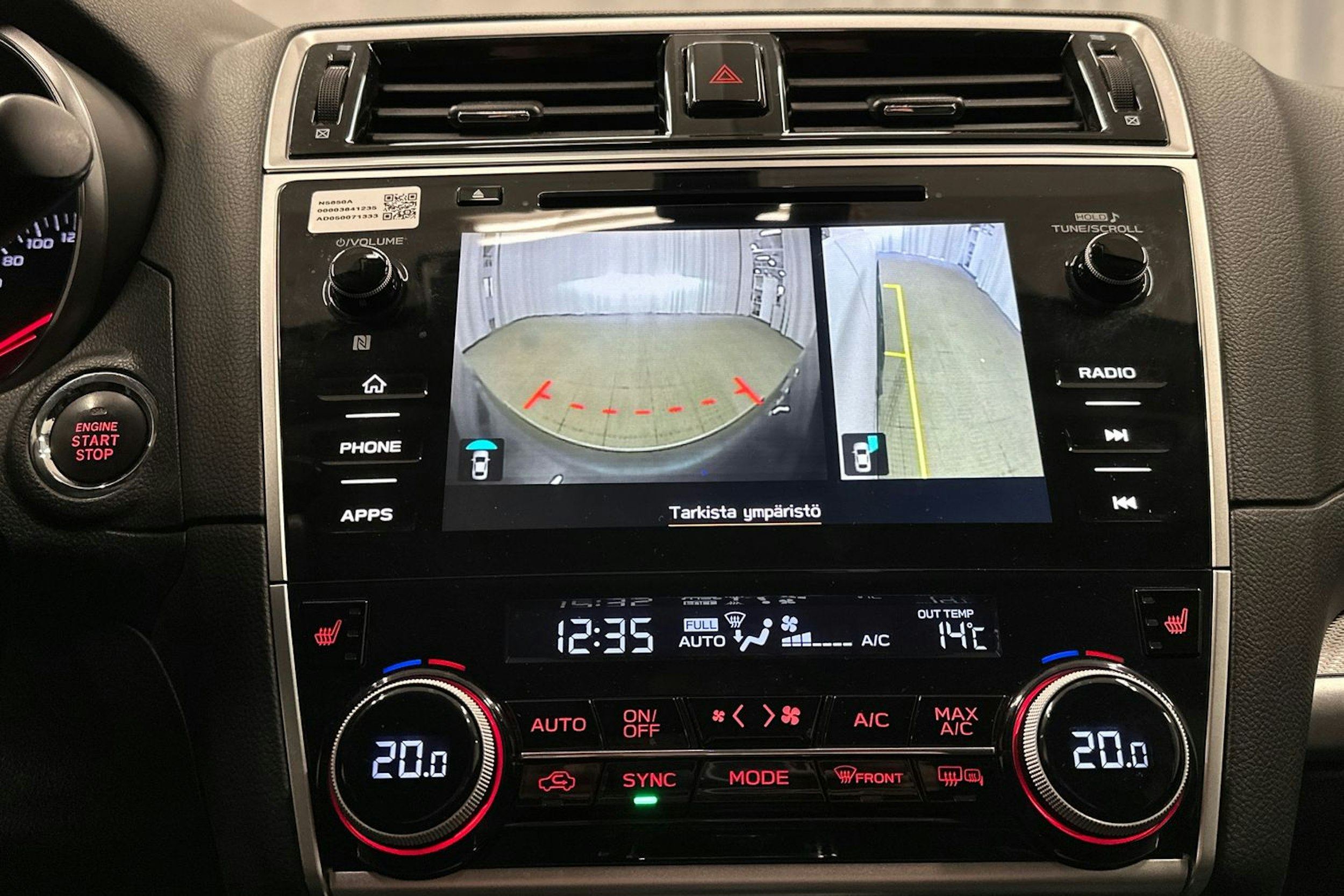 valkoinen Subaru Outback 2020 kuva 28.
