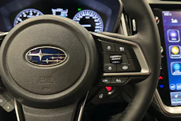 harmaa Subaru Outback 2021 kuva 12.
