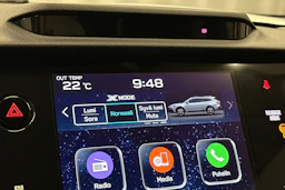 harmaa Subaru Outback 2021 kuva 18.