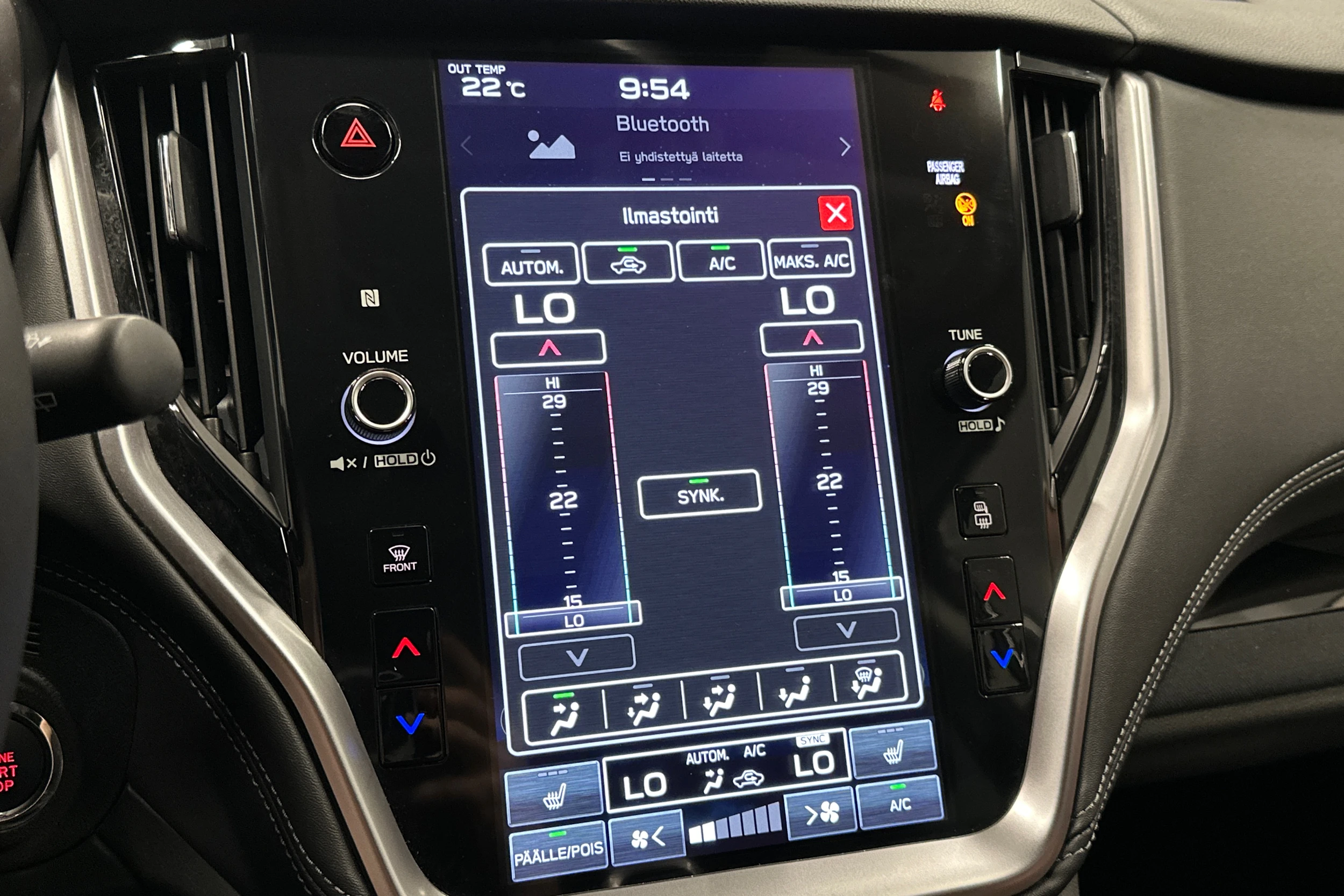 harmaa Subaru Outback 2021 kuva 27.