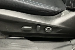 harmaa Subaru Outback 2021 kuva 34.