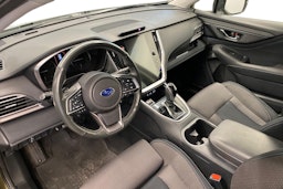 Vihreä Subaru Outback 2023 kuva 7.