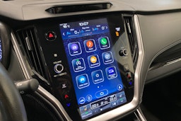 Vihreä Subaru Outback 2023 kuva 14.