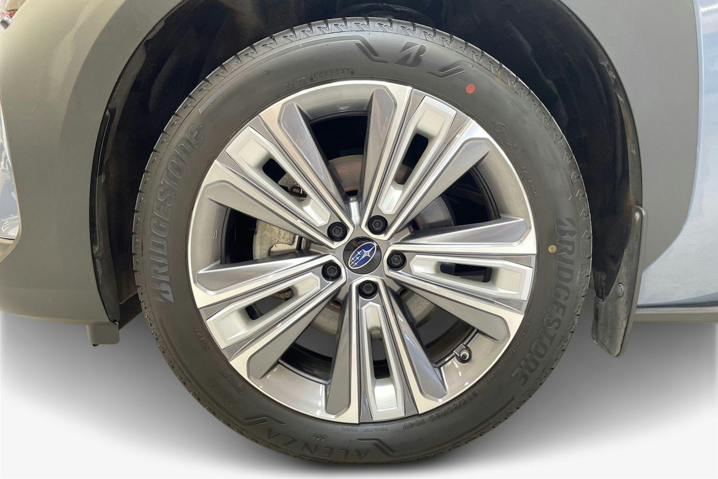 hopea Subaru Solterra 2022 kuva 11.
