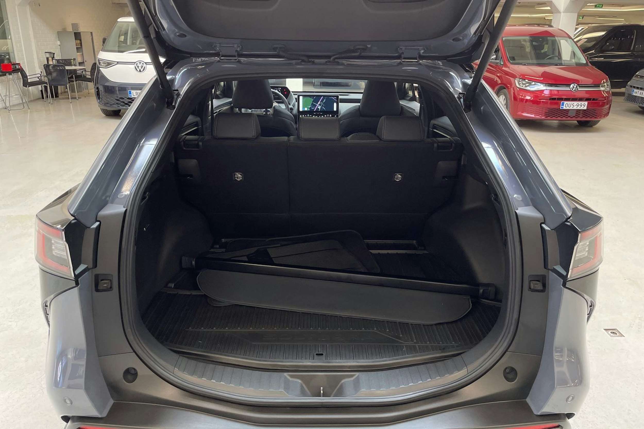 hopea Subaru Solterra 2022 kuva 14.