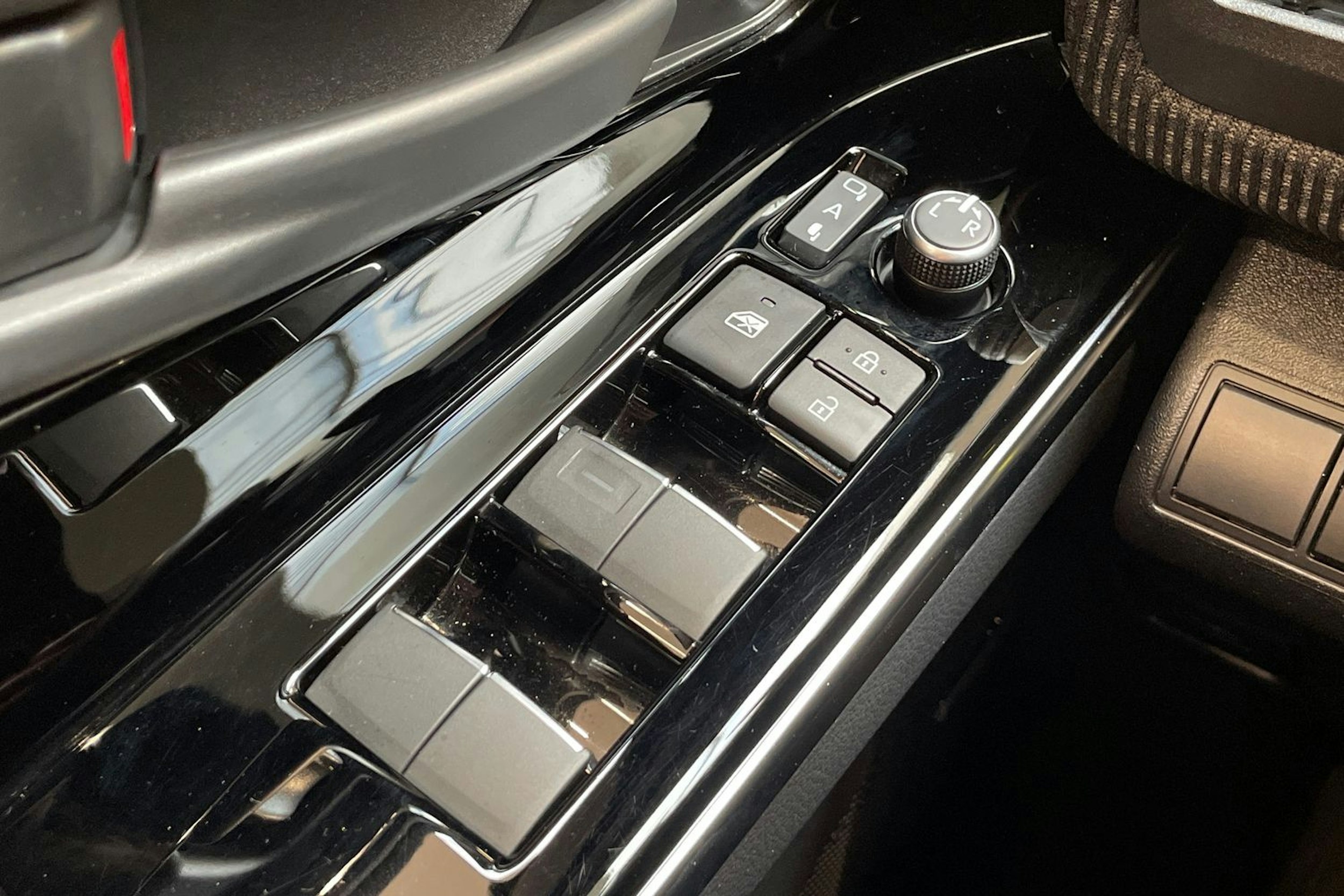 hopea Subaru Solterra 2022 kuva 31.