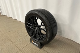 musta Subaru Solterra 2023 kuva 13.