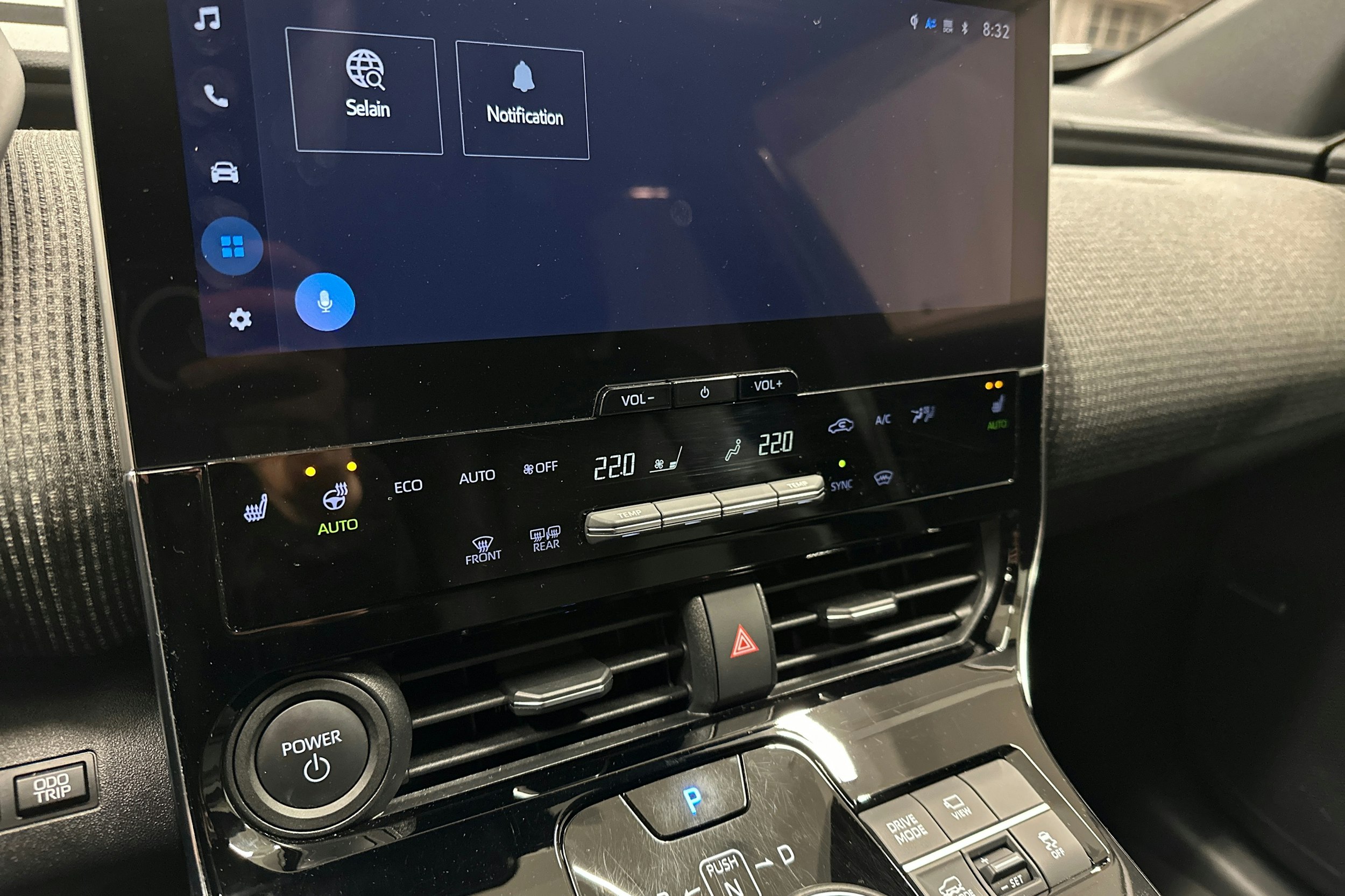 musta Subaru Solterra 2023 kuva 20.