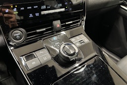 musta Subaru Solterra 2023 kuva 21.