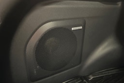 musta Subaru Solterra 2023 kuva 31.