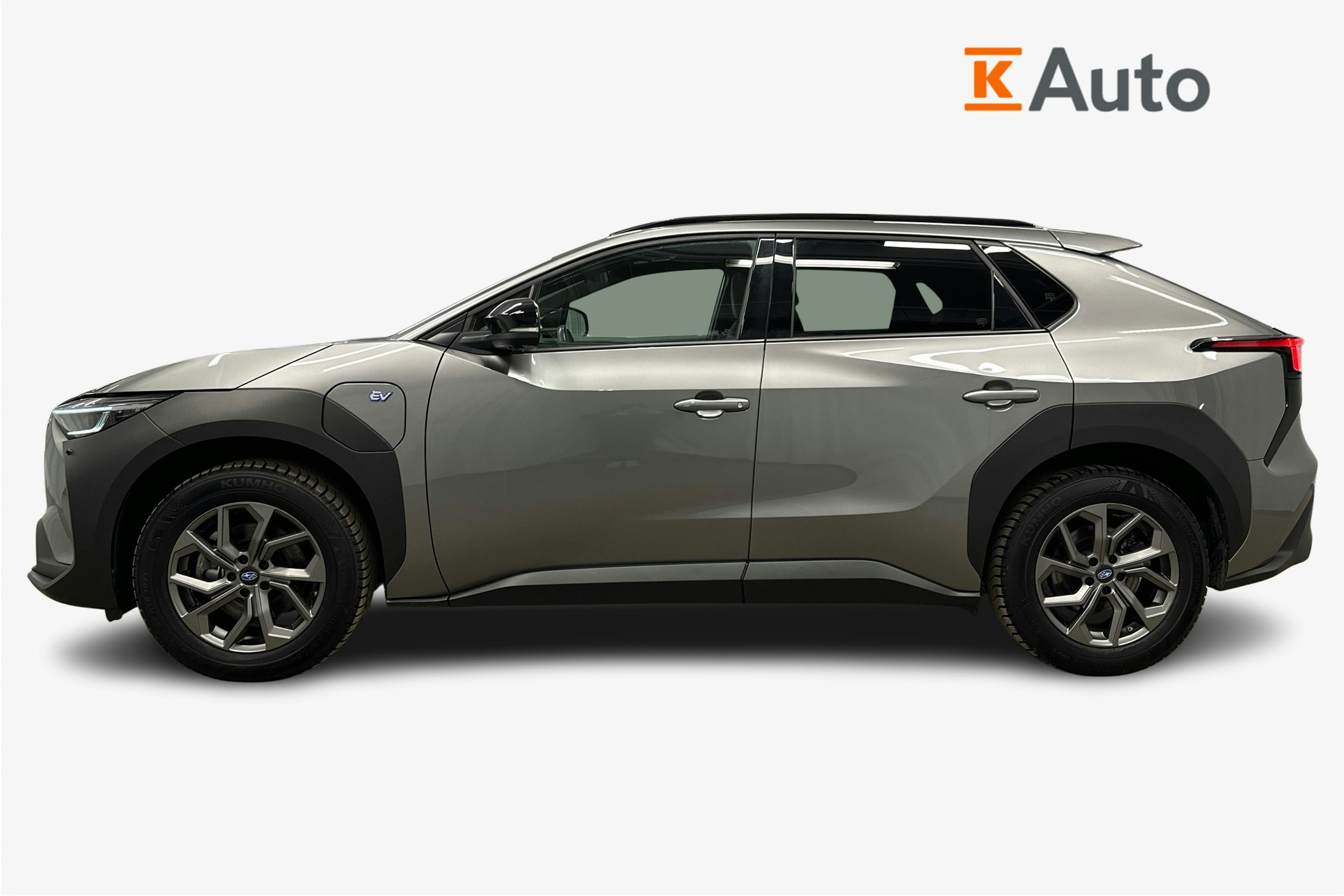 harmaa Subaru Solterra 2023 kuva 5.