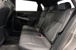 harmaa Subaru Solterra 2023 kuva 8.