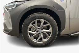 harmaa Subaru Solterra 2023 kuva 9.