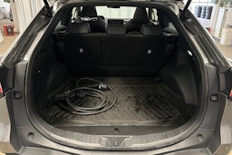 harmaa Subaru Solterra 2023 kuva 11.