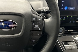 harmaa Subaru Solterra 2023 kuva 20.