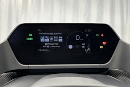 harmaa Subaru Solterra 2023 kuva 22.