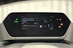 harmaa Subaru Solterra 2023 kuva 24.