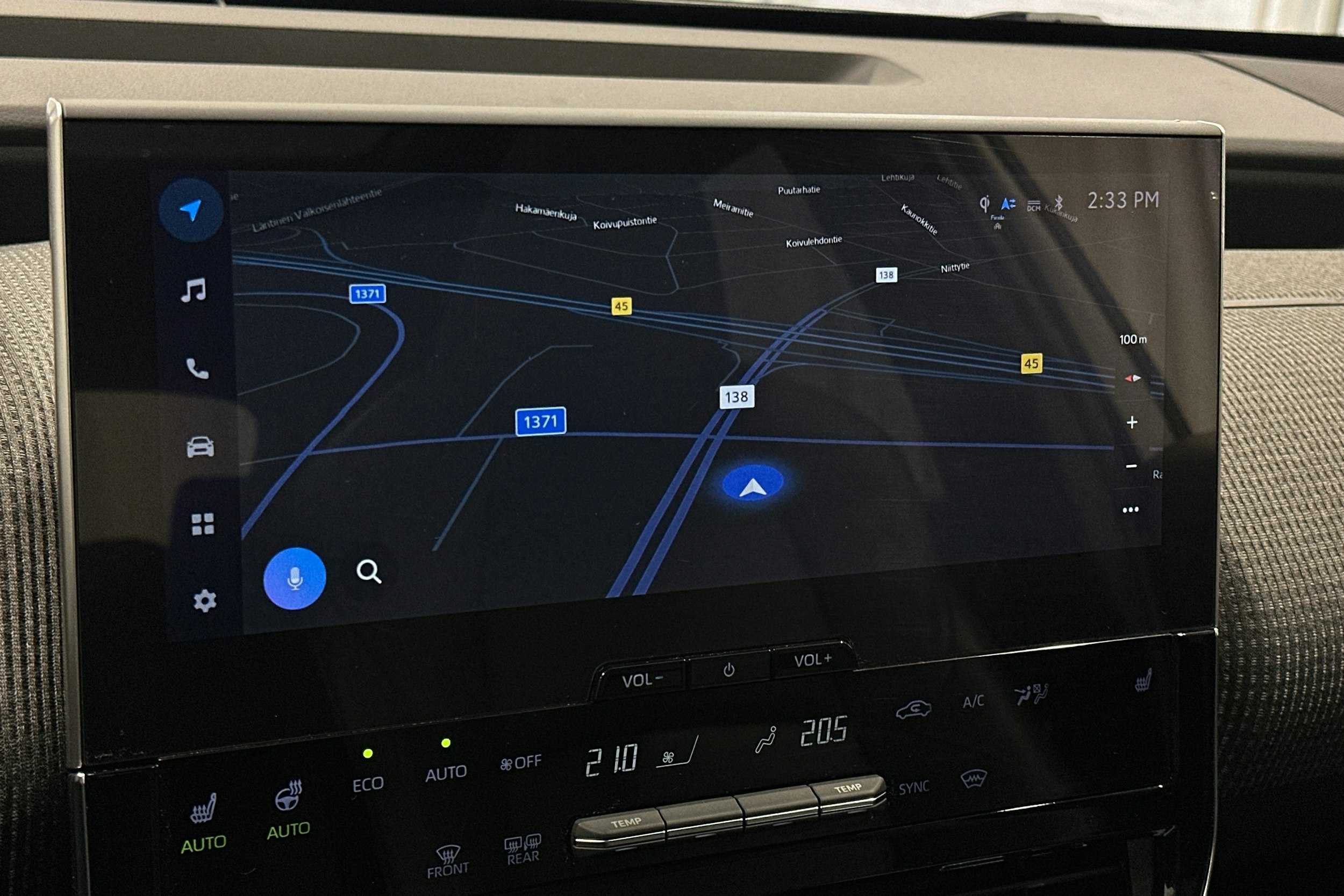 harmaa Subaru Solterra 2023 kuva 25.