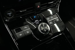 harmaa Subaru Solterra 2023 kuva 30.