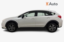 Valkoinen Subaru XV 2012 kuva 6.