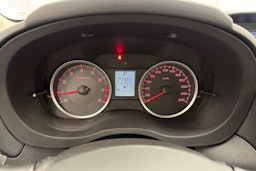 Valkoinen Subaru XV 2012 kuva 16.