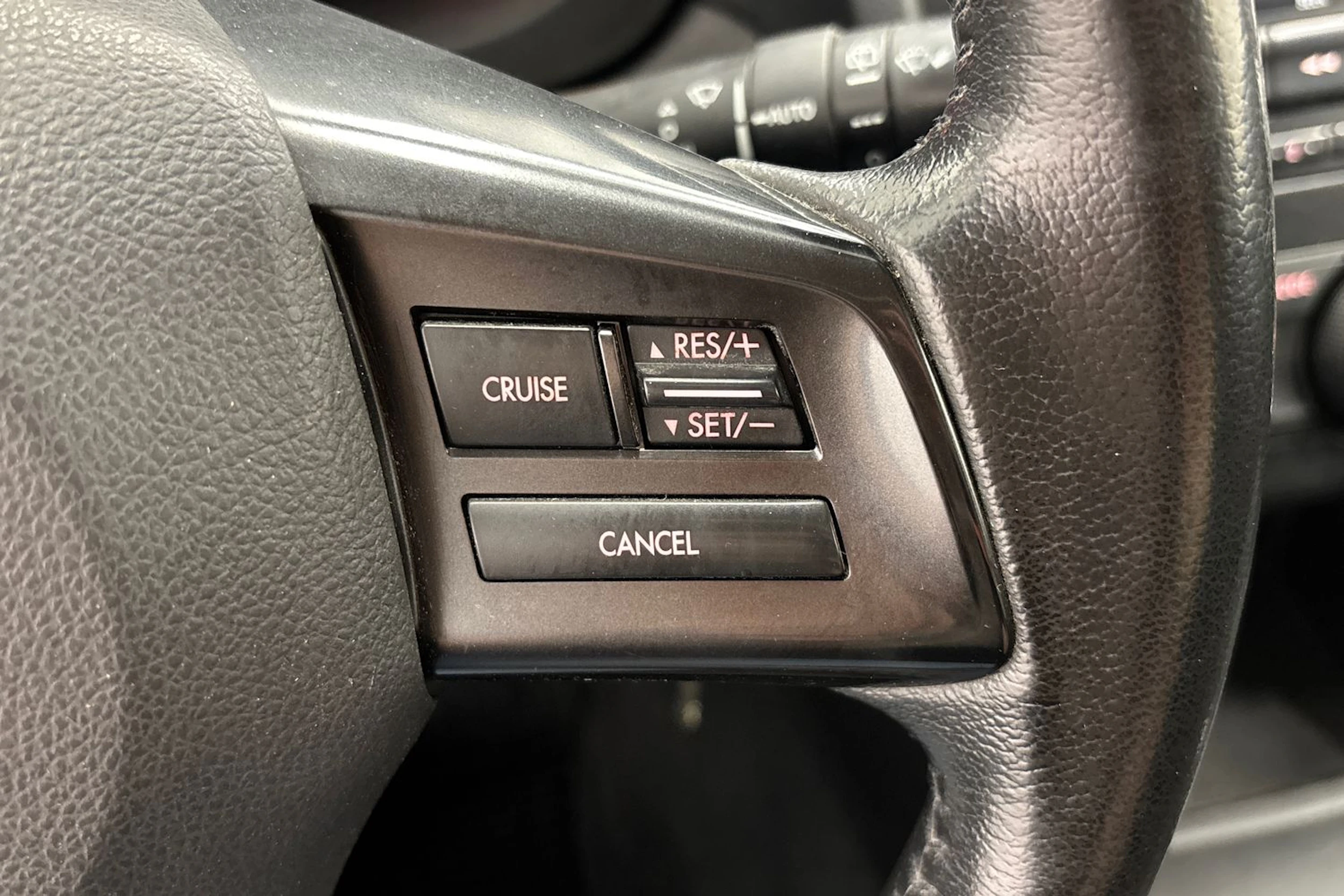Hopea Subaru XV 2012 kuva 14.