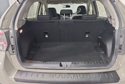 vihreä Subaru XV 2016 kuva 15.