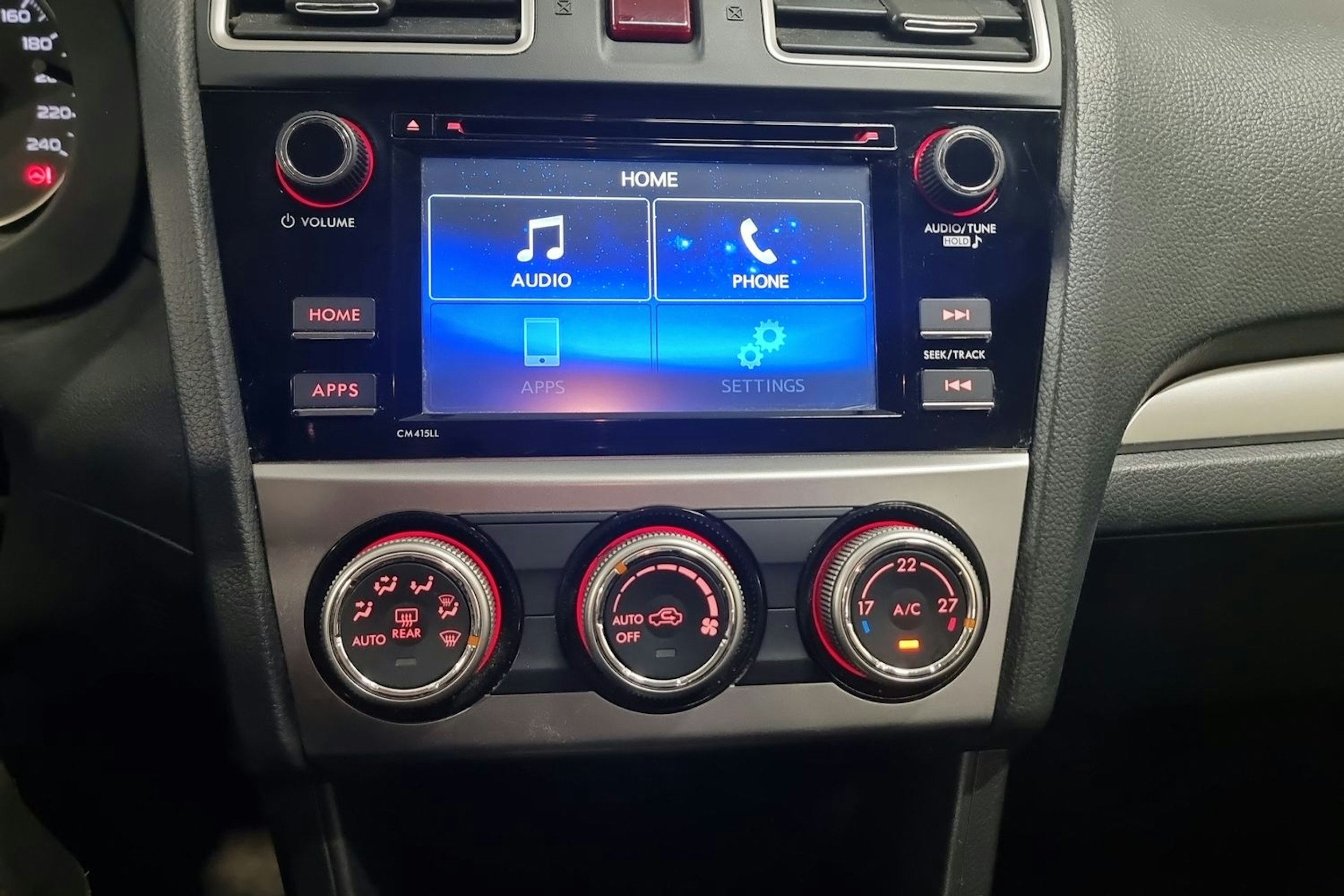 vihreä Subaru XV 2016 kuva 18.