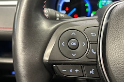 musta Suzuki Across 2021 kuva 18.