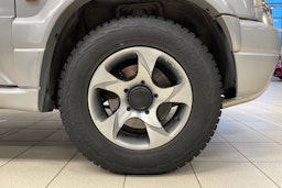 hopea Suzuki Grand Vitara 2004 kuva 9.