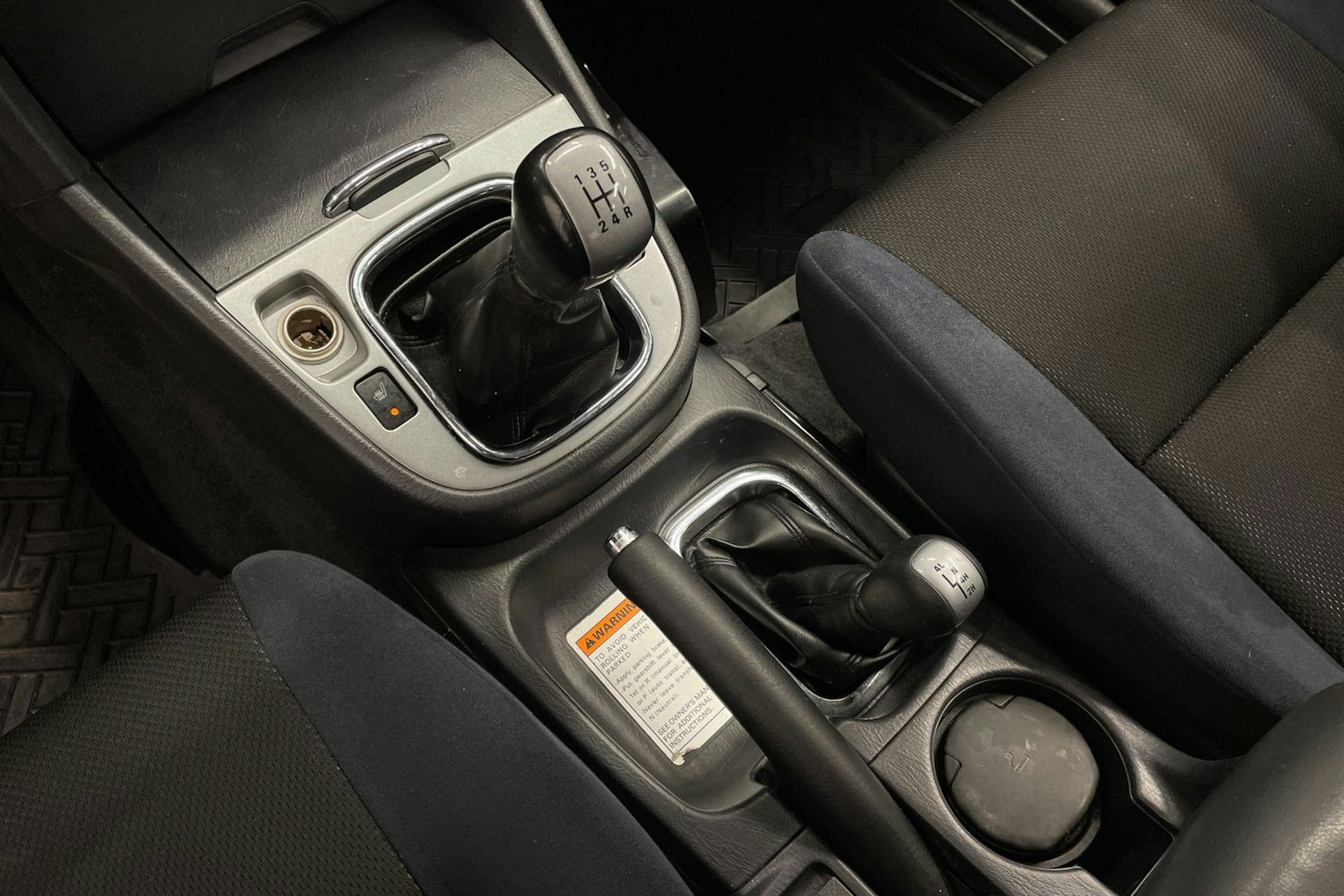 hopea Suzuki Grand Vitara 2004 kuva 13.