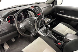 harmaa Suzuki Grand Vitara 2008 kuva 3.