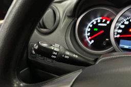 punainen Suzuki Grand Vitara 2009 kuva 21.
