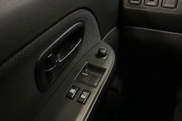 punainen Suzuki Grand Vitara 2009 kuva 24.